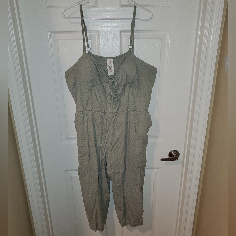 Women's Plus Size Disney Princess Collection Sage Green Jumpsuit (2X)